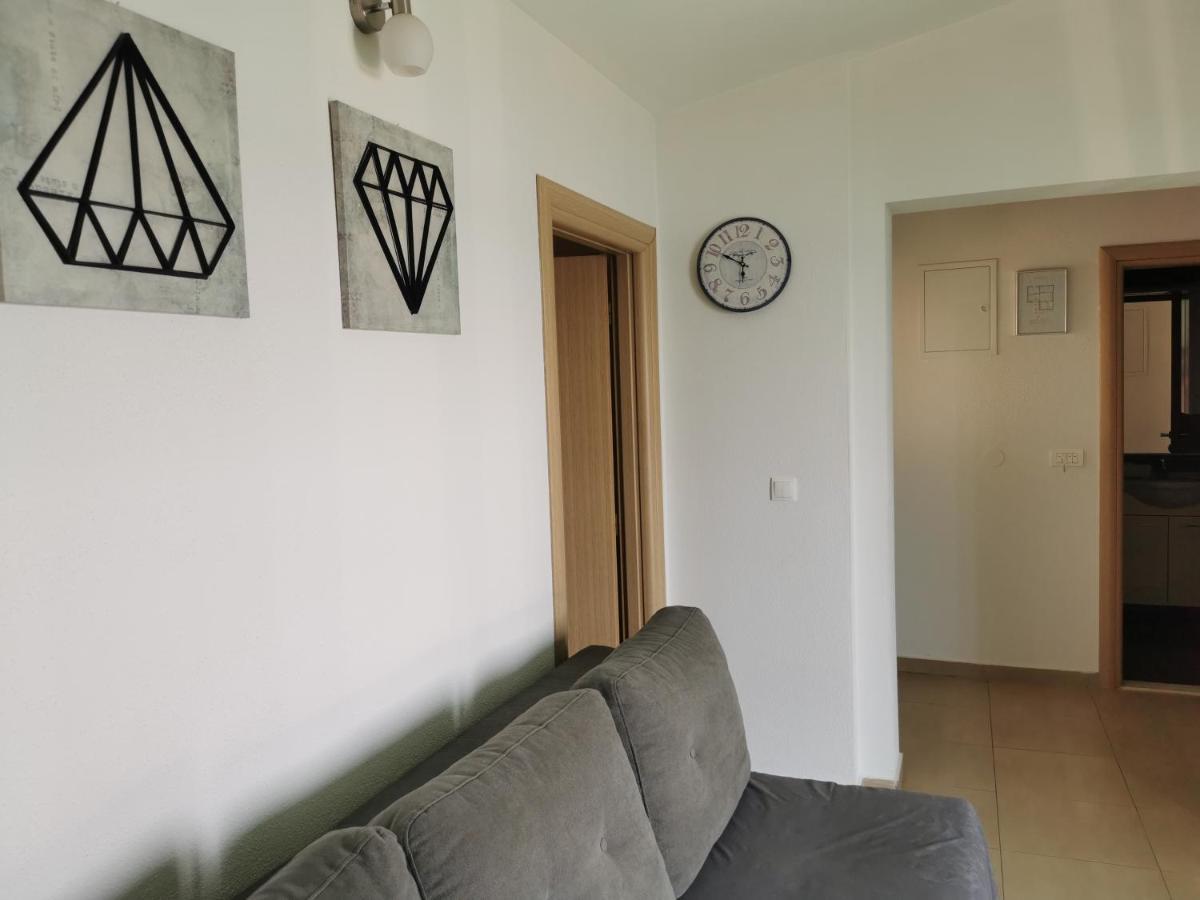 Apartment Jurcevic 特罗吉尔 外观 照片